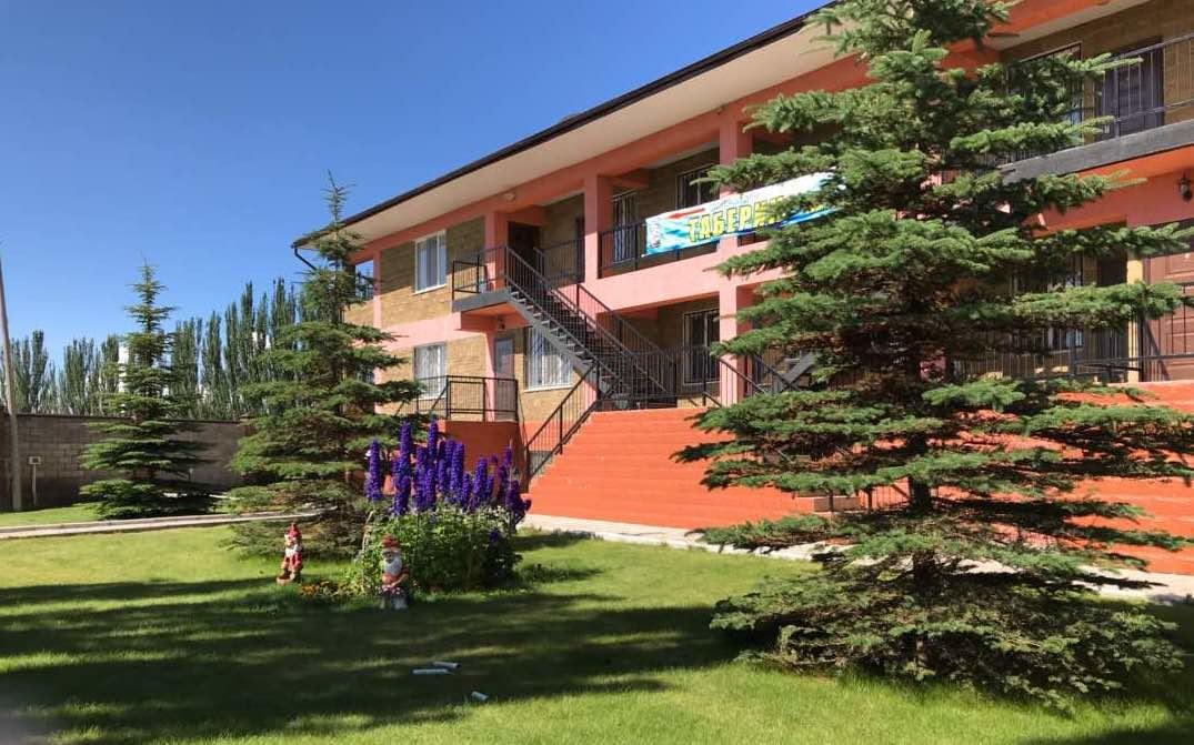Taberik Hotel Chon-Sary-Oy Exterior foto